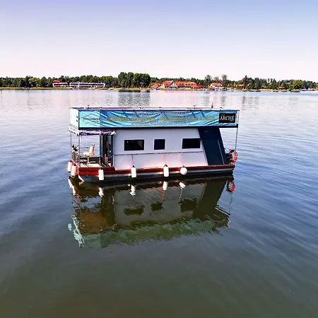 Houseboat Poland - Plywajacy Domek Na Mazurach Botel